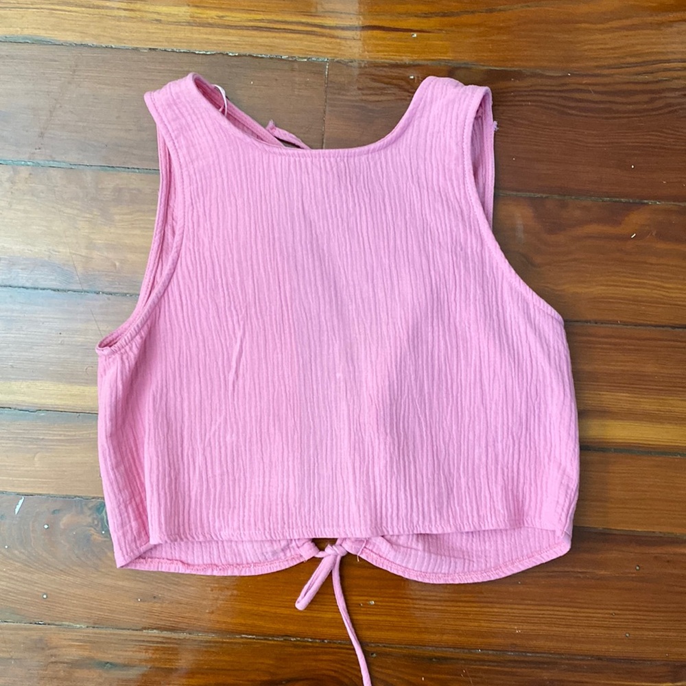 Pink open/tie back top